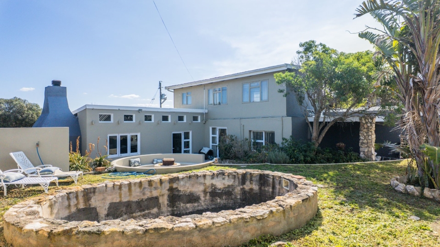3 Bedroom Property for Sale in Stilbaai Oos Western Cape